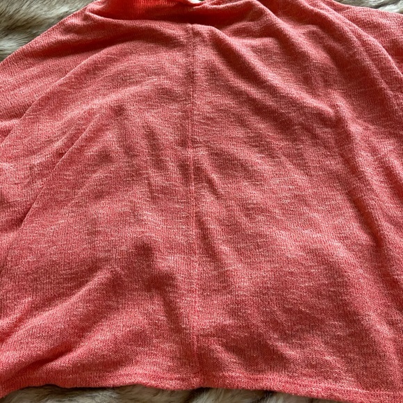 Daytrip Flowy Sweater Top - Picture 2 of 4